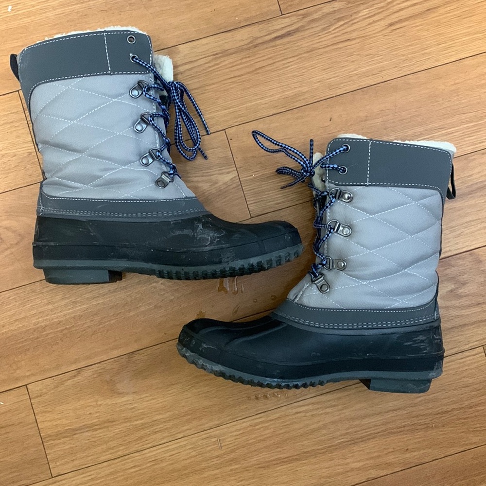Khombu Fur Lined Gray Winter Snow Boots Insulated Duck Boots Size 9